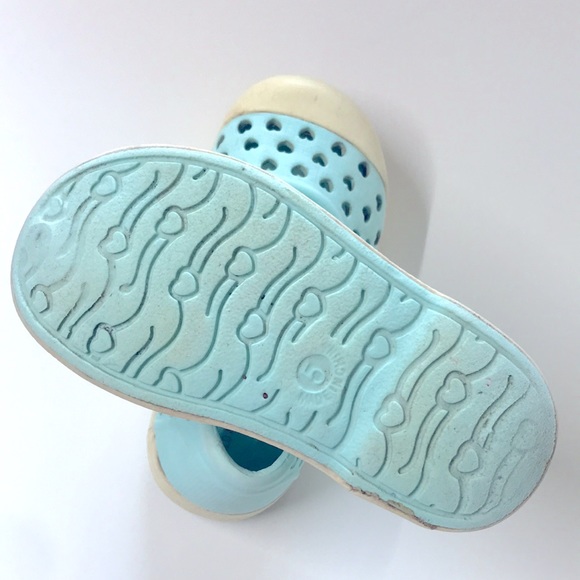 OLD NAVY water shoes blue hearts baby Mary Jane 5 - Picture 5 of 7